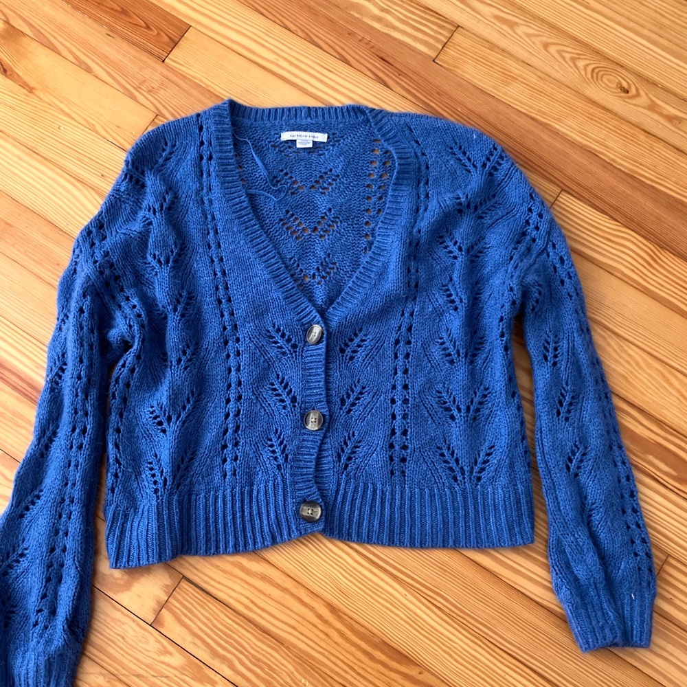 Womens American Eagle sweater , Medium